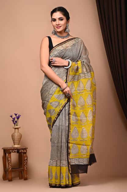 Premium Cotton Saree - The Pyt Store