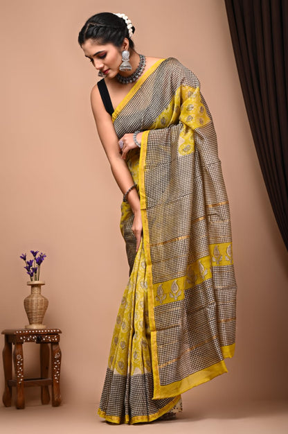 Premium Cotton Saree - The Pyt Store