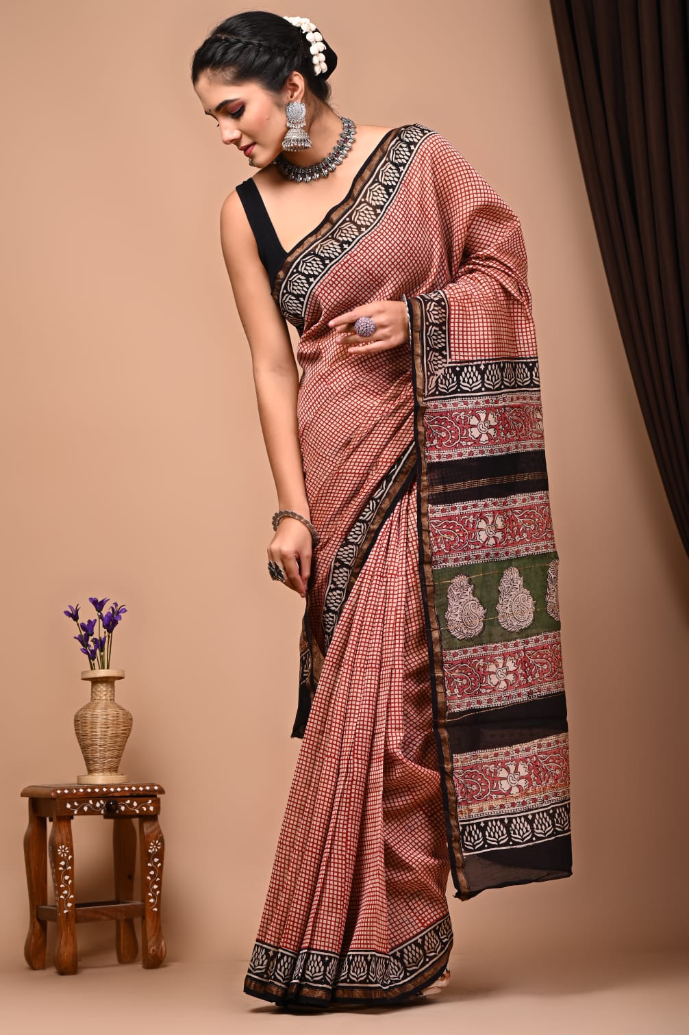 Premium Cotton Saree - The Pyt Store