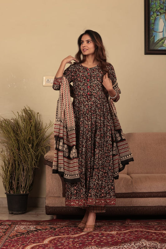 Anarkali Set - The Pyt Store