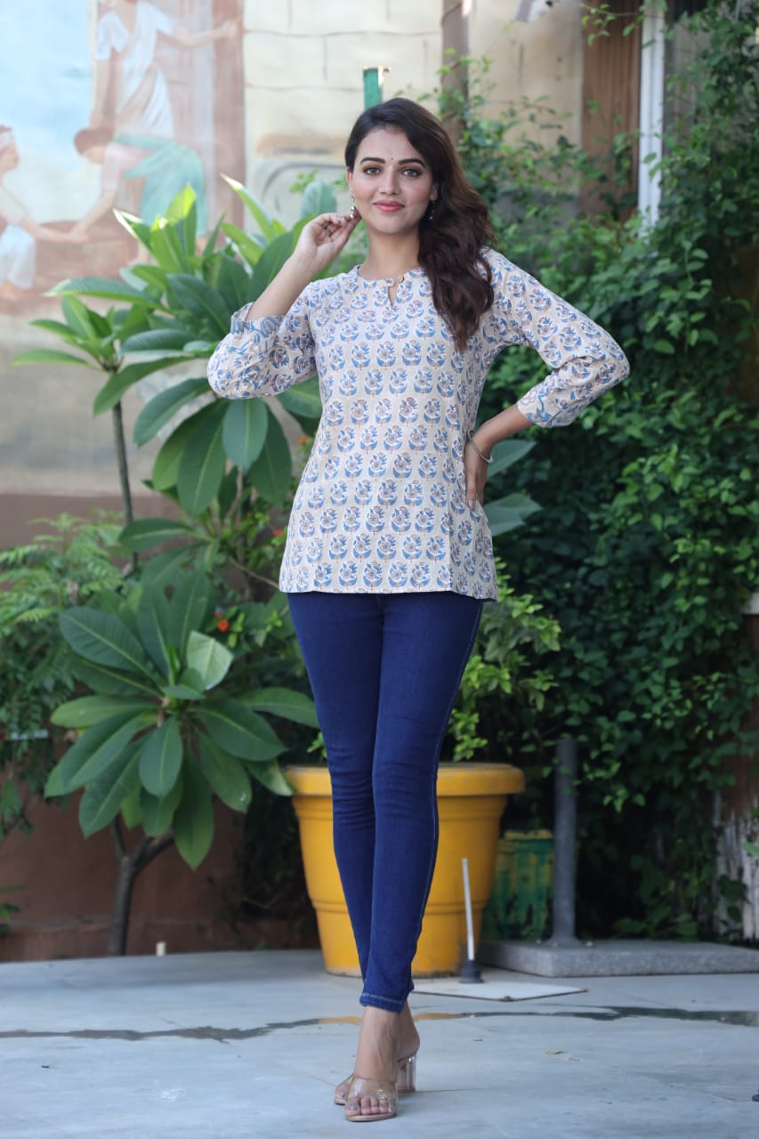 Short Kurti - The Pyt Store