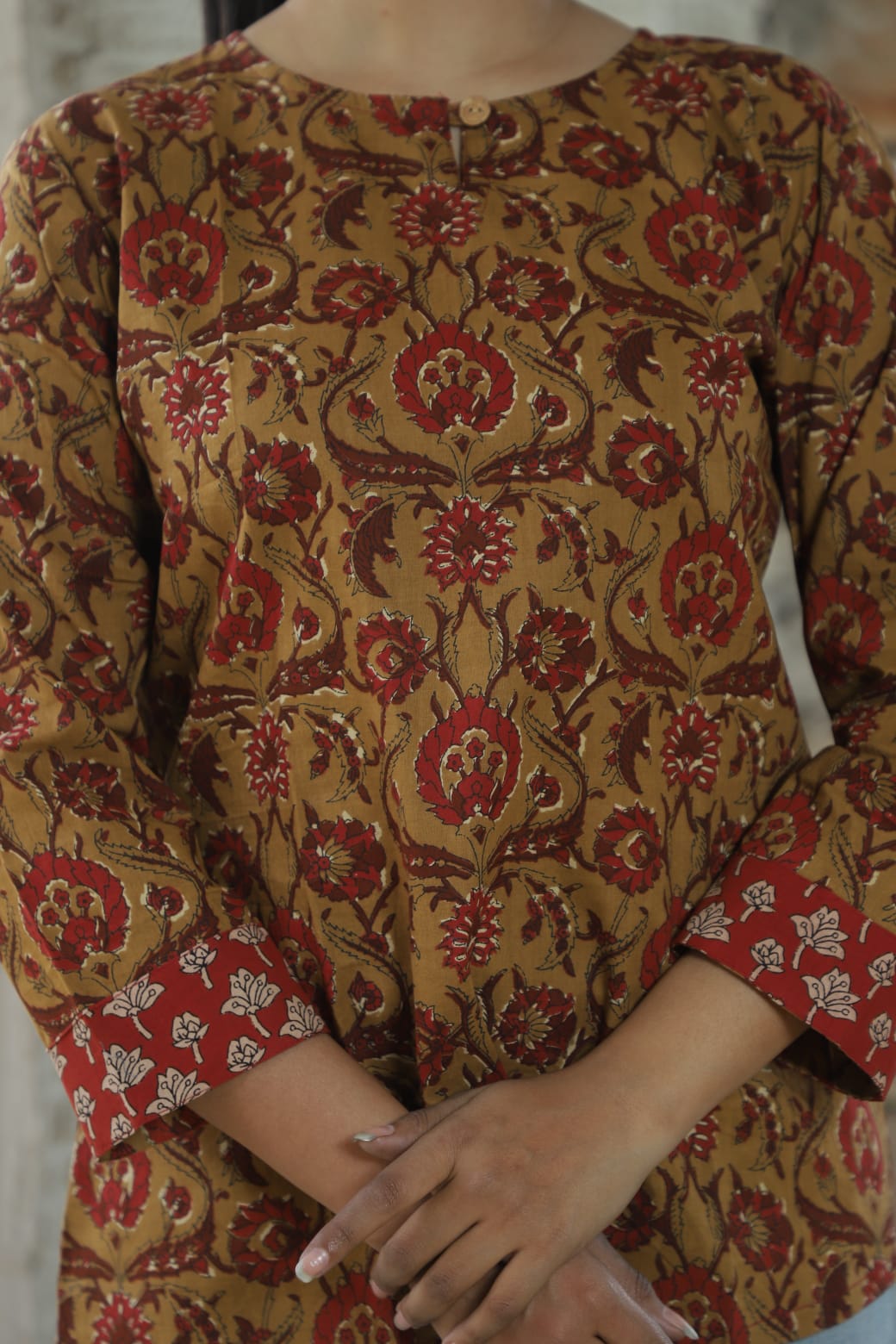 Short Kurti - The Pyt Store