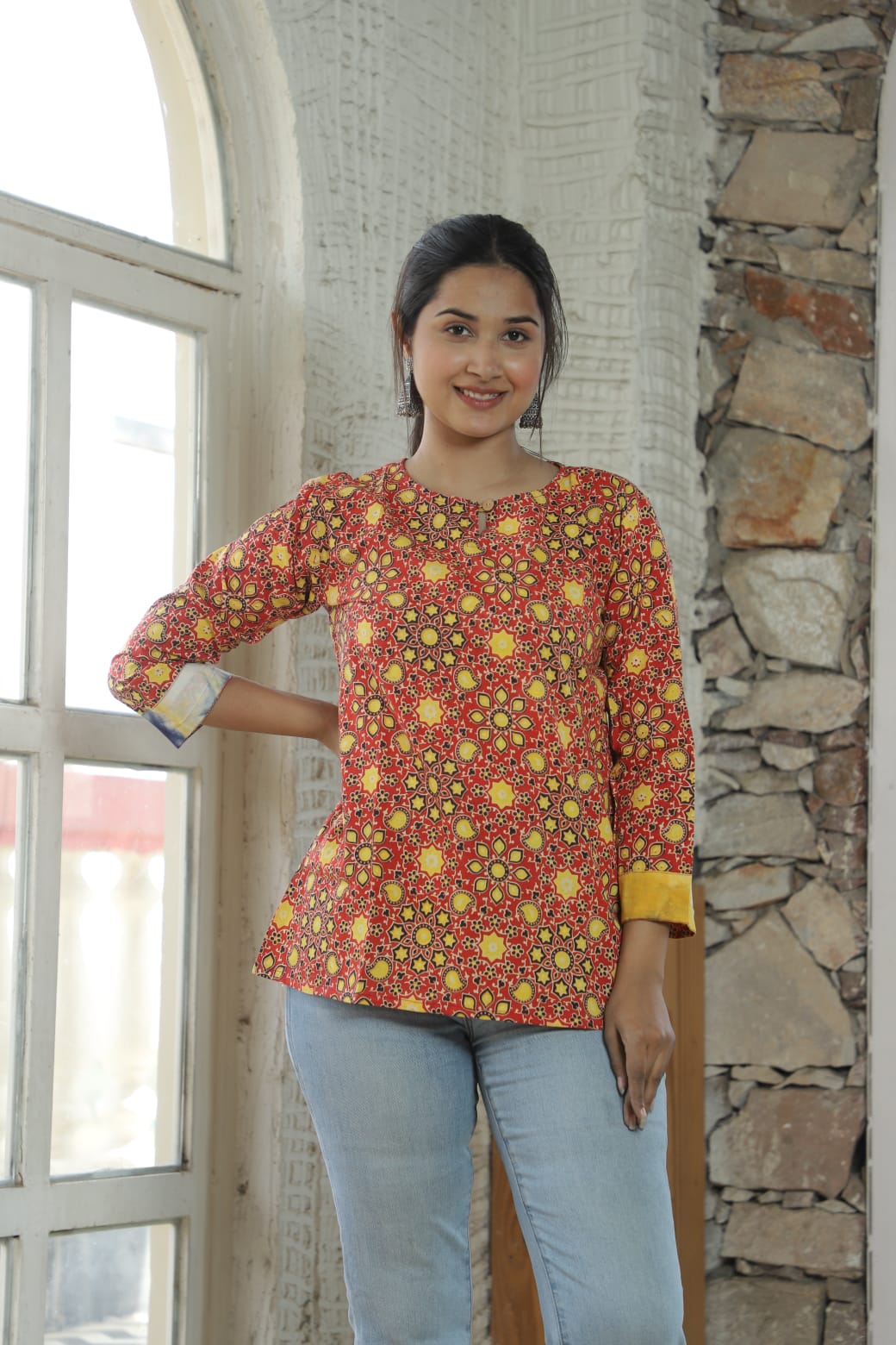 Short Kurti - The Pyt Store