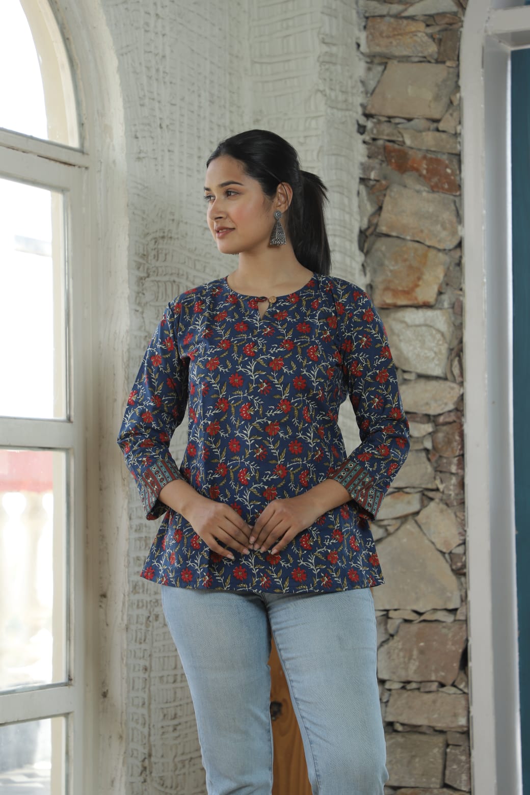 Short Kurti - The Pyt Store