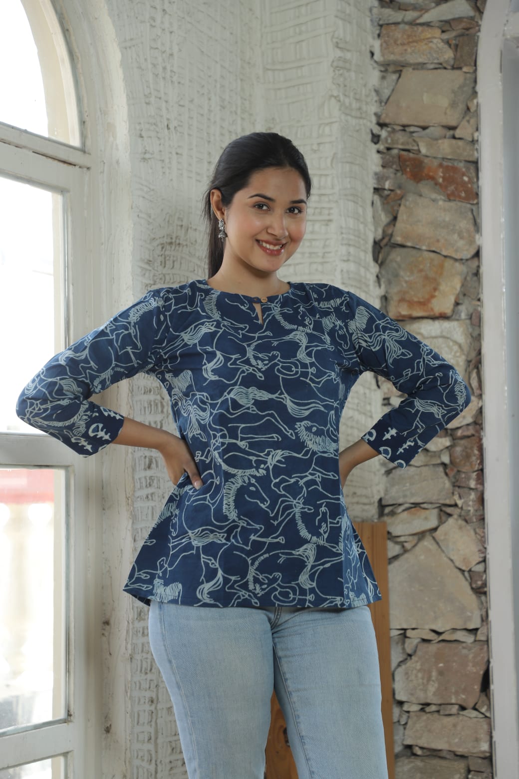 Short Kurti - The Pyt Store