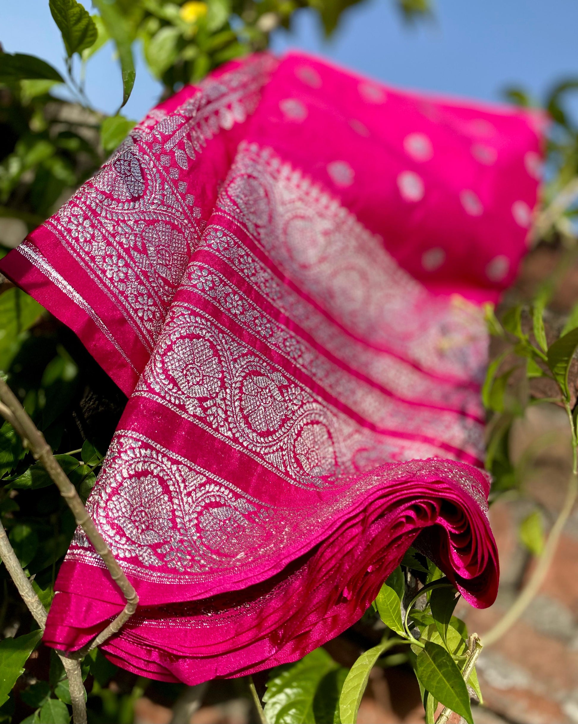 Banarasi silk - The Pyt Store