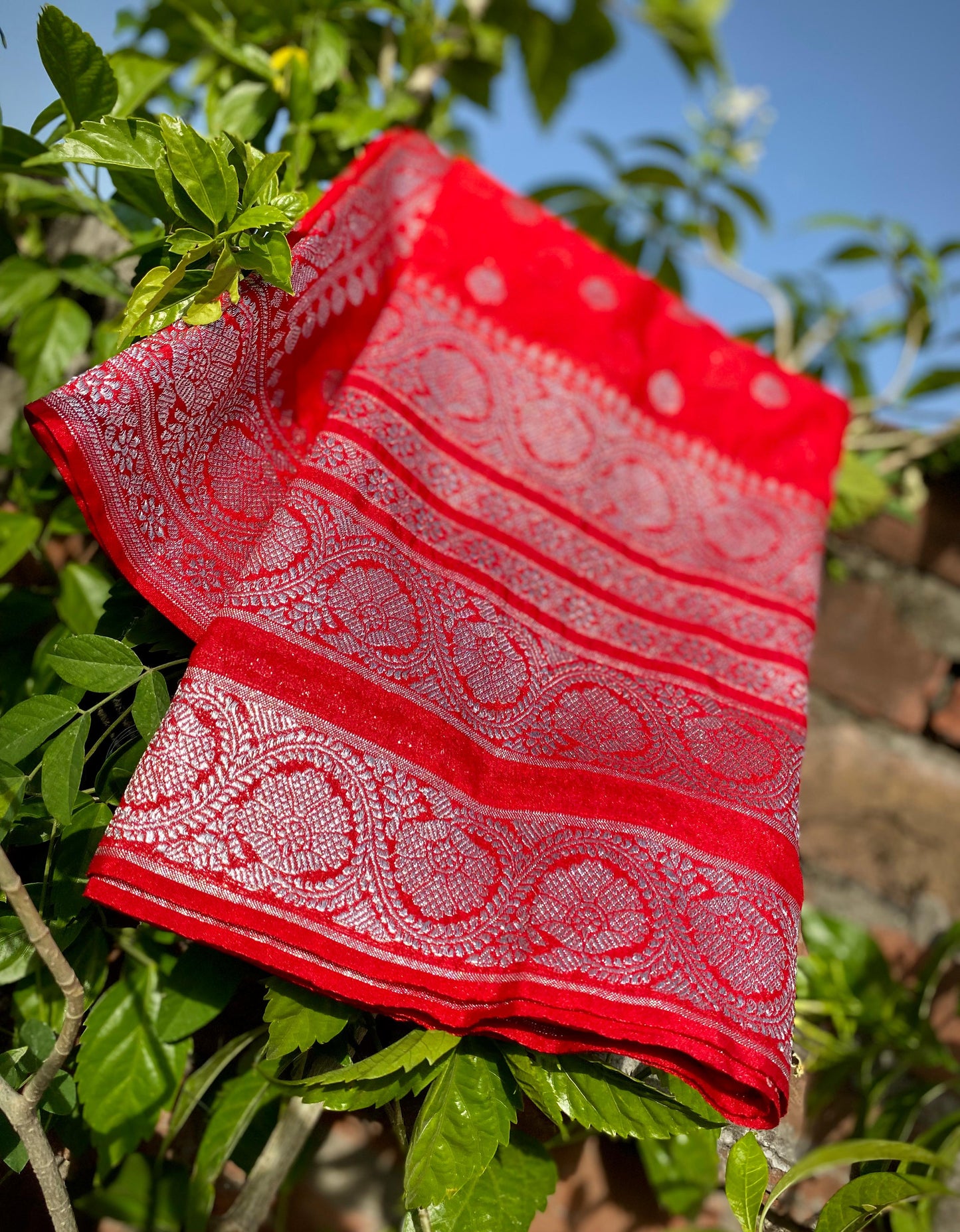 Banarasi silk - The Pyt Store