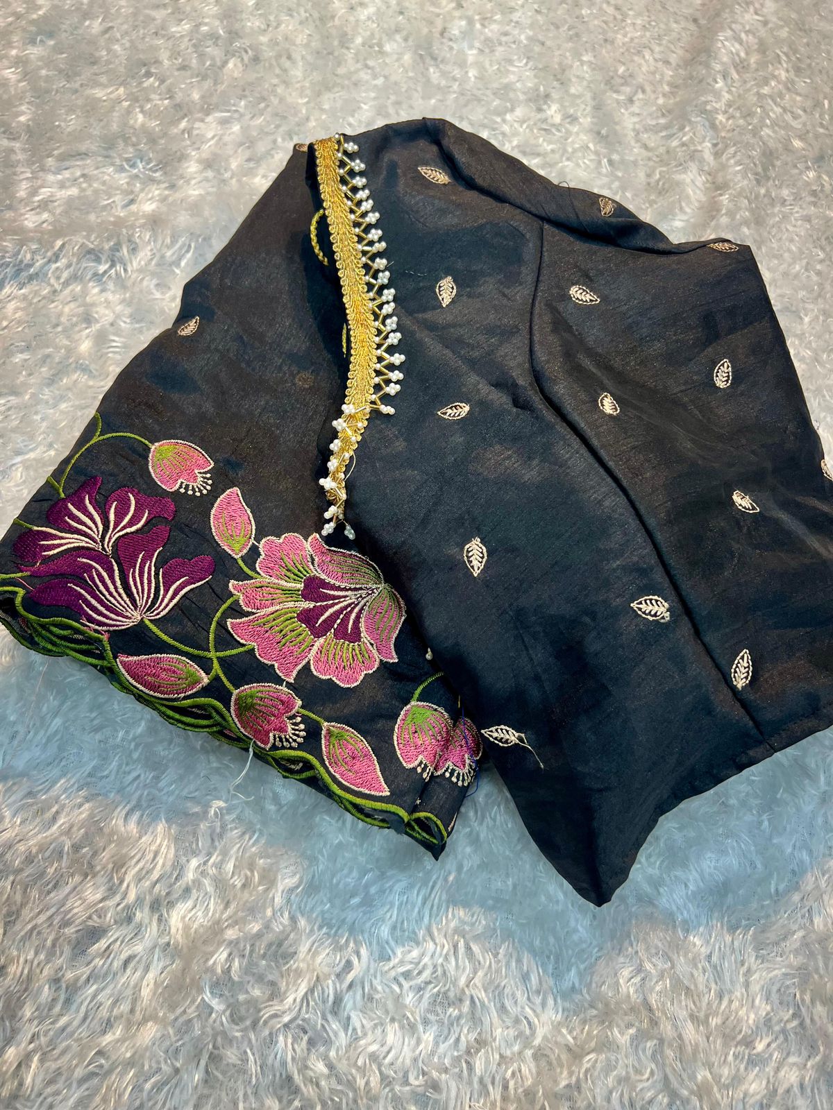 Tussar silk with embroidery blouse - The Pyt Store