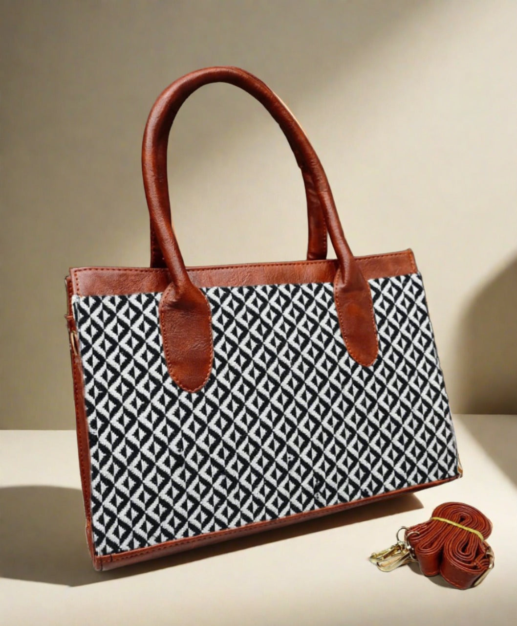 Jacquard handbag - The Pyt Store