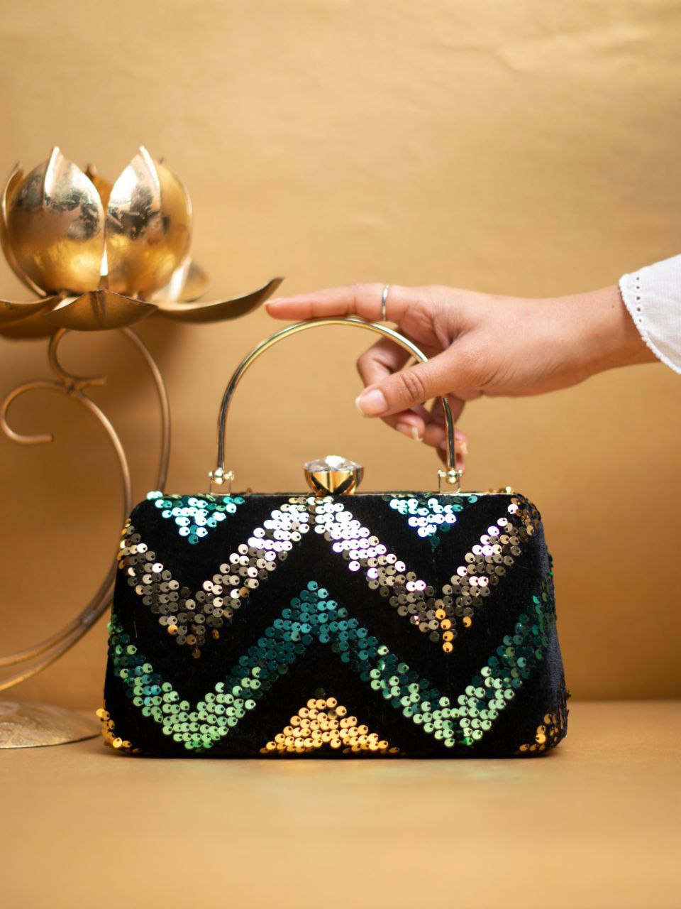 Sequins Clutch - The Pyt Store