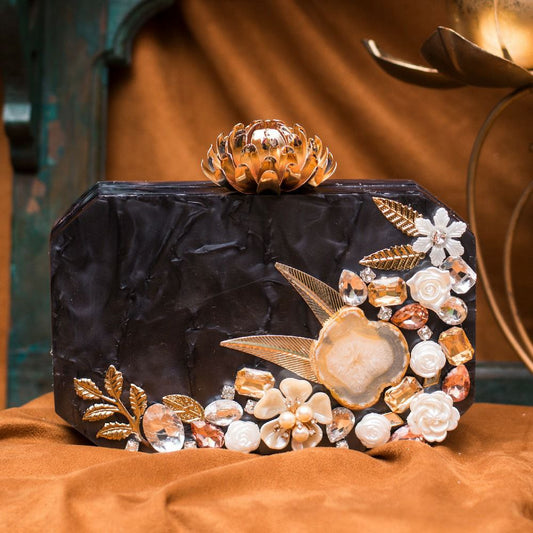 Exquisite Embellished Clutch - The Pyt Store