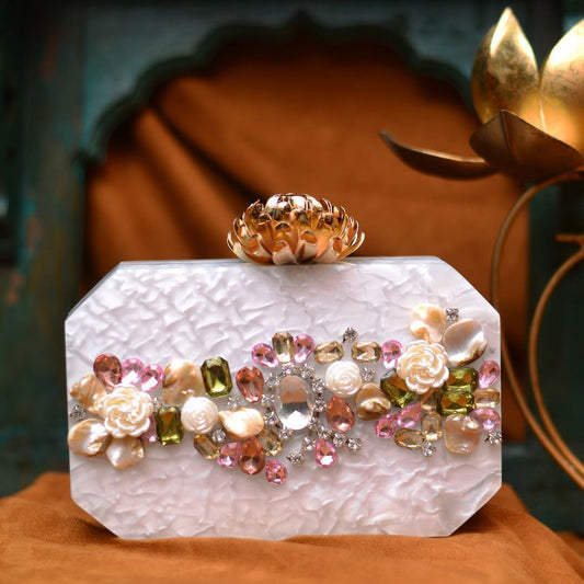 Exquisite Embellished Clutch - The Pyt Store