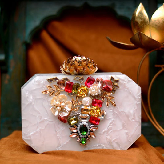 Exquisite Embellished Clutch - The Pyt Store