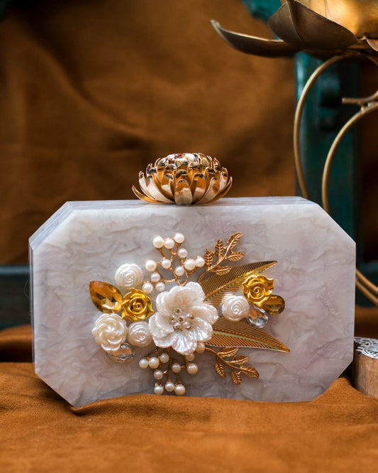 Exquisite Embellished Clutch - The Pyt Store